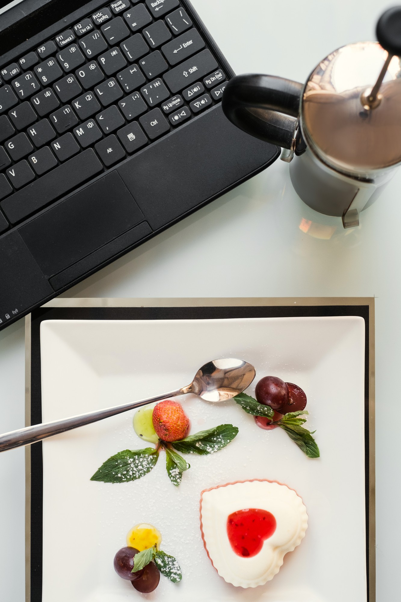 Collage di piatti e appunti di ricette